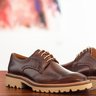 02 sapato derby brogue simples couro