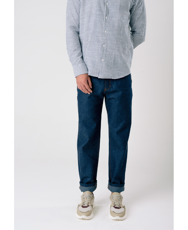 04 calca jeans classica tav 0033